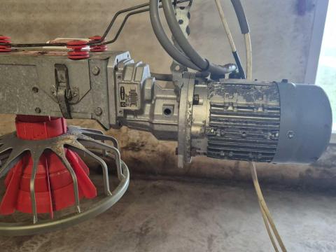 Villanymotor hajtóművel eladó Villanymotor hajtóművel eladó