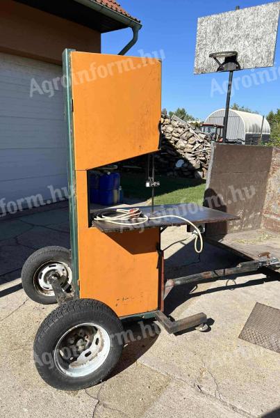 600-as szalagfűrész