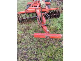 Sasform tárcsa eladó 3 méteres, rögtörővel, jó állapotú lapokkal