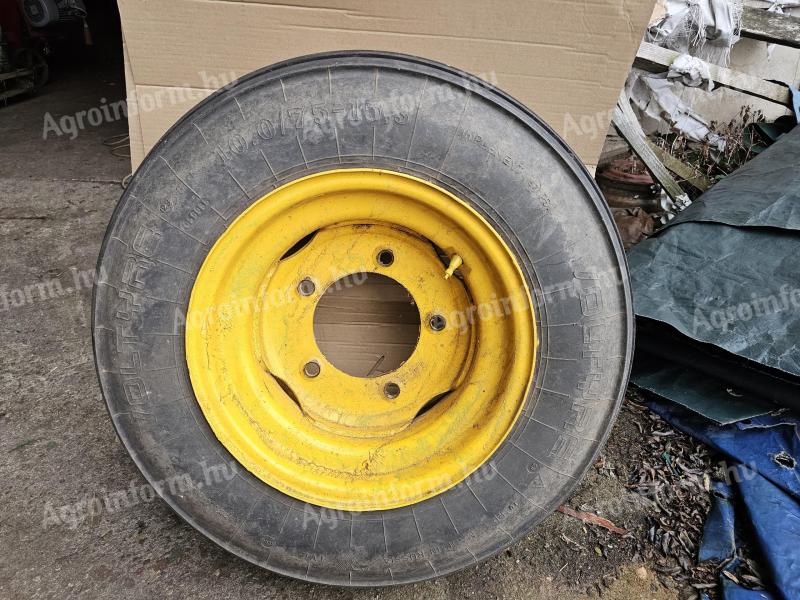 10.0/75-15,3 kerék eladó