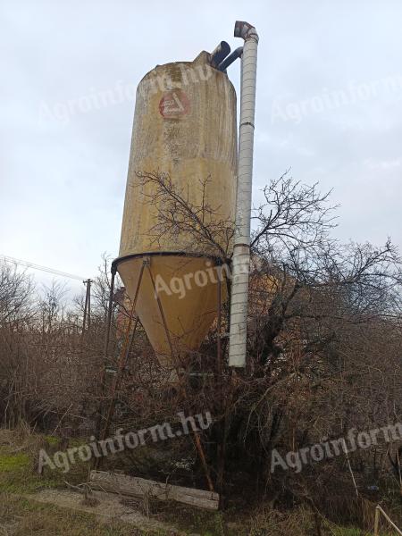 Siló tartály, takarmány tároló eladó