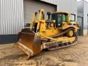 Caterpillar D8R / 2001 / Lízing 20%-tól