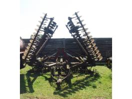 IH 9,8 m-es tárcsa eladó