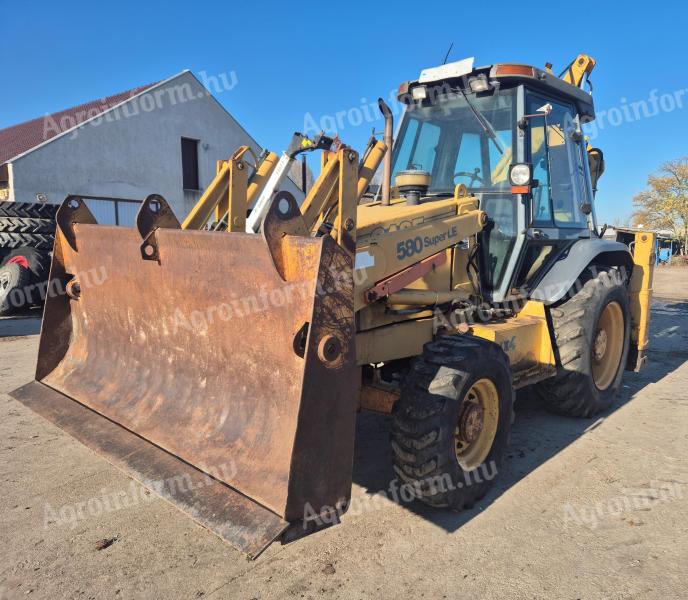 Eladó Case 580 SLE kotró-rakodógép