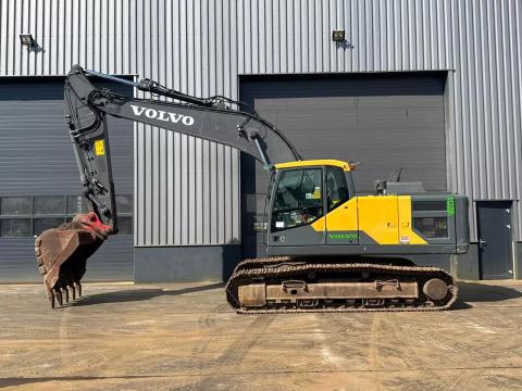 Volvo EC220EL / 2016 / 8016 üzemóra / Lízing 20%-tól Volvo EC220EL / 2016 / 8016 üzemóra / Lízing 20%-tól