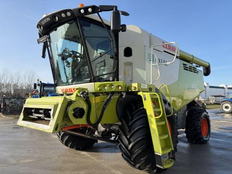 CLAAS LEXION 670 4WD