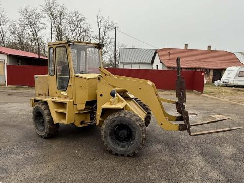 Eladó Hanomag rakodó kiváló állapotban Eladó Hanomag rakodó kiváló állapotban