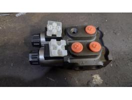 8 irányú elektromos hidraulika szelep eladó – új,  soha nem használt