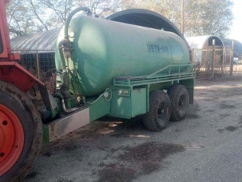 Szippantó tartálykocsi Detk 108, erős szivattyúval, jó tartállyal eladó Szippantó tartálykocsi Detk 108, erős szivattyúval, jó tartállyal eladó