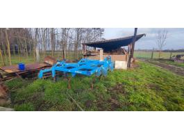 Farmet gruber / kultivátor - 7 késes tárcsás egyengető, csőpálcás henger