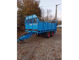 T088 Trágyaszóró T-088