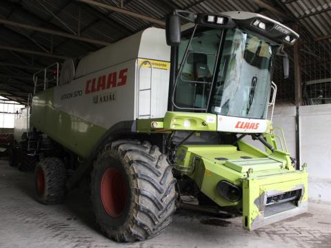 CLAAS Lexion 570 kombájn – eladó használt betakarítógép aukción CLAAS Lexion 570 kombájn – eladó használt betakarítógép aukción