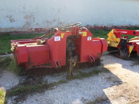 AHWI erdészeti zúzó UZM 580 eladó – megbízható bozótirtó és faaprító gép