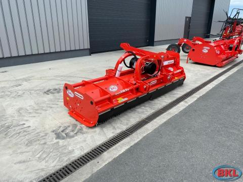 Maschio Gaspardo BISONTE 220 - szárzúzó univerzális felfüggesztéssel - hátra és frontra is szerelhető Maschio Gaspardo BISONTE 220 - szárzúzó univerzális felfüggesztéssel - hátra és frontra is szerelhető