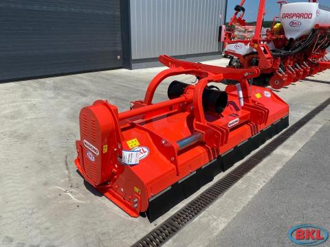 Maschio Gaspardo BUFALO 280 - szárzúzó univerzális felfüggesztéssel - hátra és frontra is szerelhető Maschio Gaspardo BUFALO 280 - szárzúzó univerzális felfüggesztéssel - hátra és frontra is szerelhető