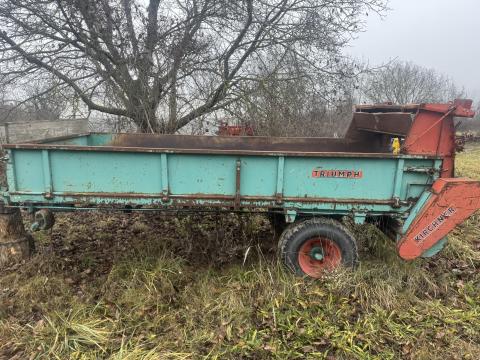 Kirchner Triumph 400 trágyaszóró eladó