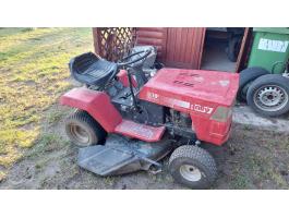 Eladó fűnyíró traktor Rally