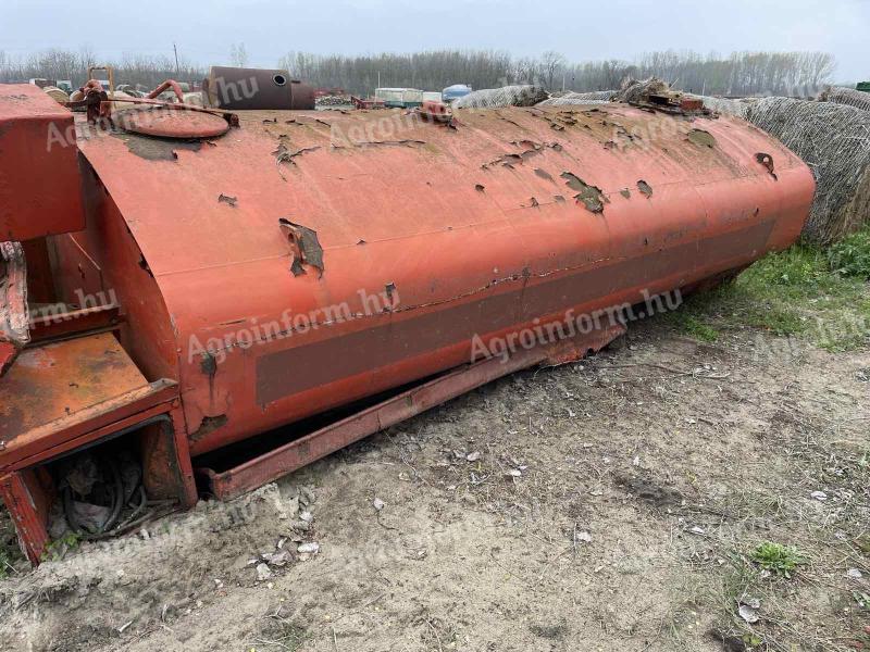 Tartály 7m3 es vastartály