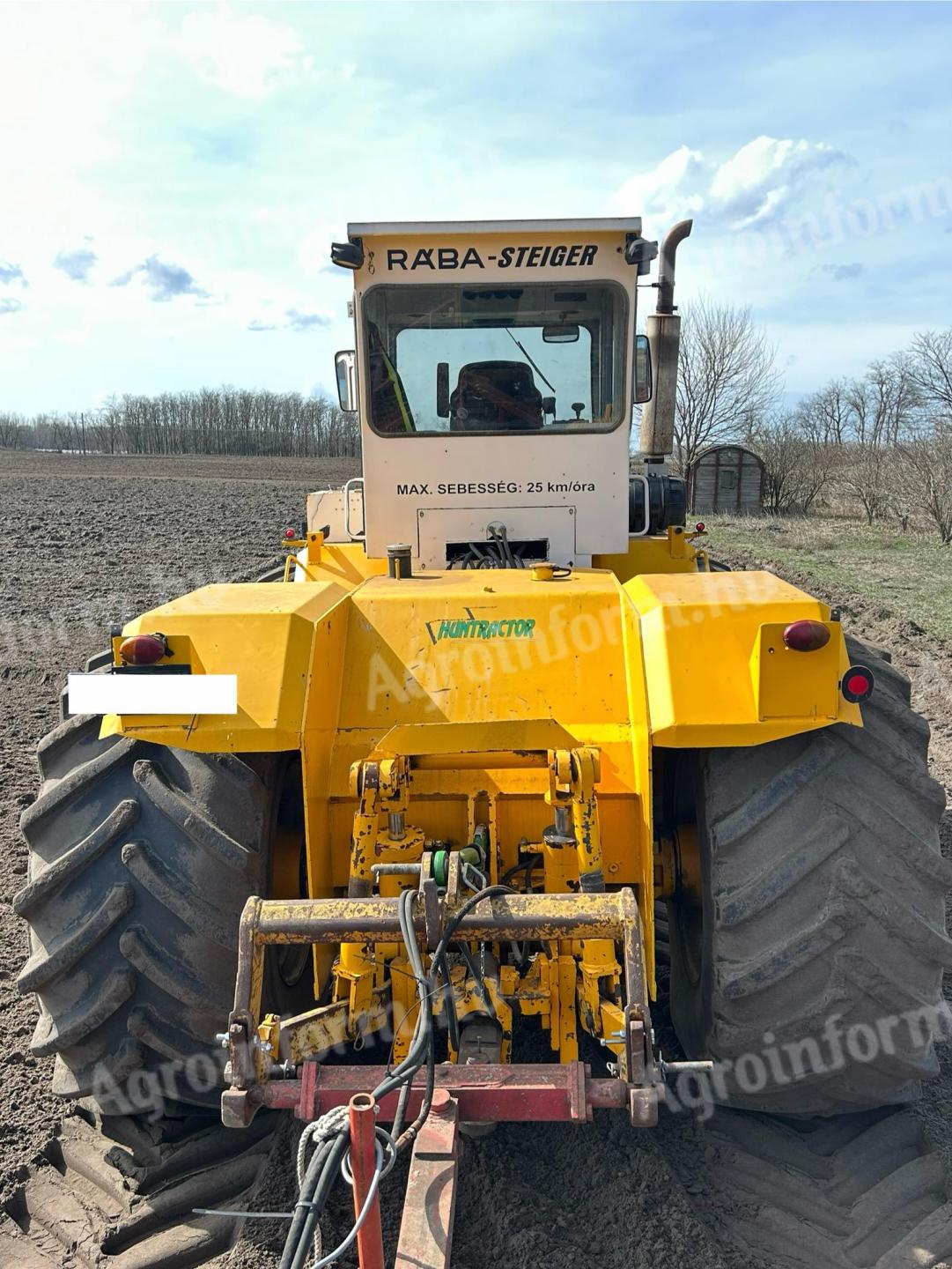 ht-300-r-ba-steiger-b-cs-kiskun-v-rmegye-6120-kiskunmajsa-agroinform-hu