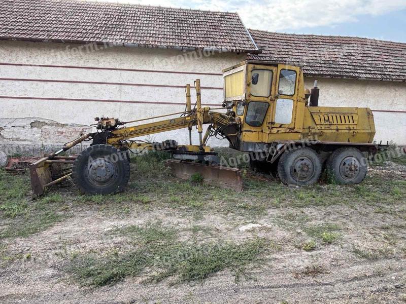 Orosz önjáró gréder