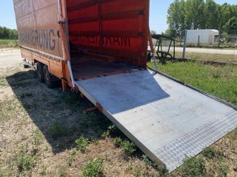 KALS gépszállító pótkocsi eladó – 7,5 tonna, 2008-as, kitűnő állapot KALS gépszállító pótkocsi eladó – 7,5 tonna, 2008-as, kitűnő állapot