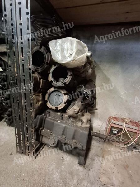 Robur dízel 4 hengeres motorok bontva eladók