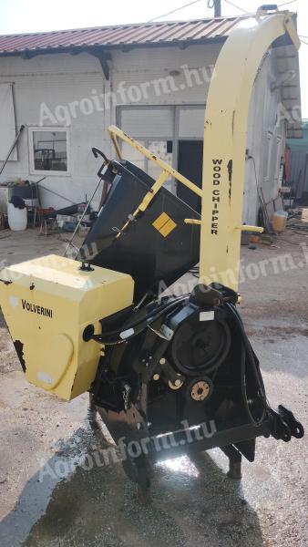 Ágdaráló,  ágaprító. Volverini