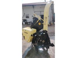 Ágdaráló,  ágaprító. Volverini