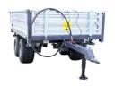 Új 2,5 tonnás,  kéttengelyes,  három irányba billenthető tandem pótkocsi