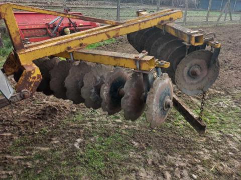 Busa tárcsa 9 leveles Busa tárcsa 9 leveles