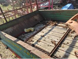 Kirchner 3, 8tonnás trágyaszóró