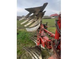 Négyes váltvaforgató eke Vogel & Noot M950 réselt kormánylemezzel eladó