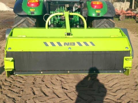 Niubo Panther TPN180 felszedős venyigezuzó Niubo Panther TPN180 felszedős venyigezuzó