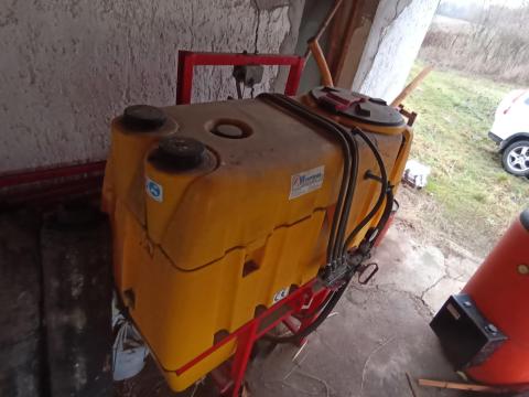 Lengyel függesztett permetező eladó Lengyel függesztett permetező eladó