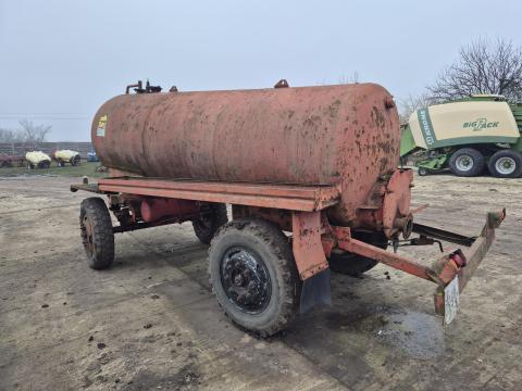 5 m3-es szippantó eladó 5 m3-es szippantó eladó