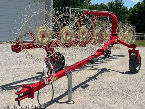 Enorossi RT 9 típusú csillagkerekes rendsodró eladó Enorossi RT 9 típusú csillagkerekes rendsodró eladó