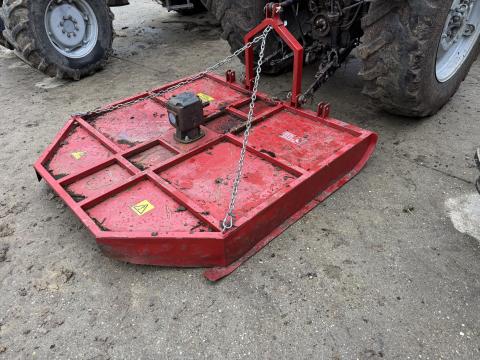 Szárzúzó eladó – 180 cm széles késes-láncos szárzúzó Szárzúzó eladó – 180 cm széles késes-láncos szárzúzó