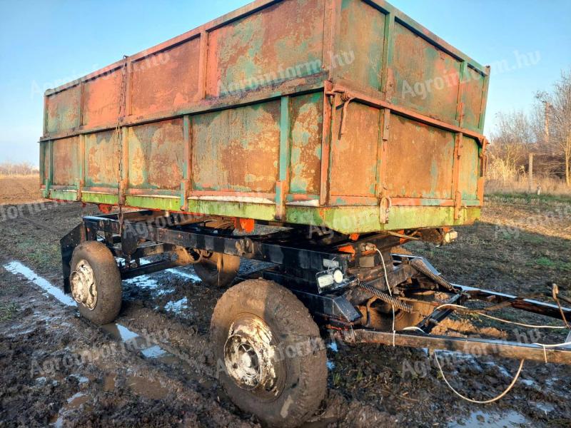 Mbp 6.5 pótkocsit cserélném