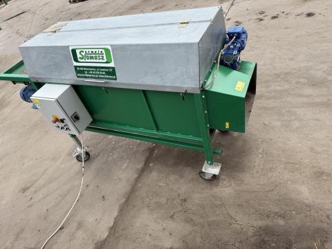 SFAMASZ CS-2 zellertisztító (zellerpucoló) gép SFAMASZ CS-2 zellertisztító (zellerpucoló) gép