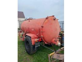 Detk 115 szippantó , víztartàly, vízszàllító