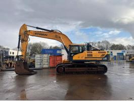 Hyundai HX430L / 2017 / 9411 üzemóra / Lízing már 20%-tól