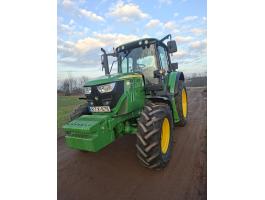 John Deere 6120M