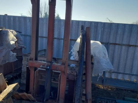 Targoncatorony eladó