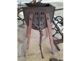 Tök,  répa,  alma daráló