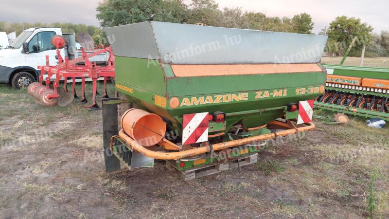 Eladó Amazone ZA-MI 12-36 műtrágyaszóró – Monitorral 