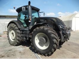 Valtra S374 Versu eladó, kitűnő állapotban, 2015-ös, 5641 üzemórával, Trimble navigációval