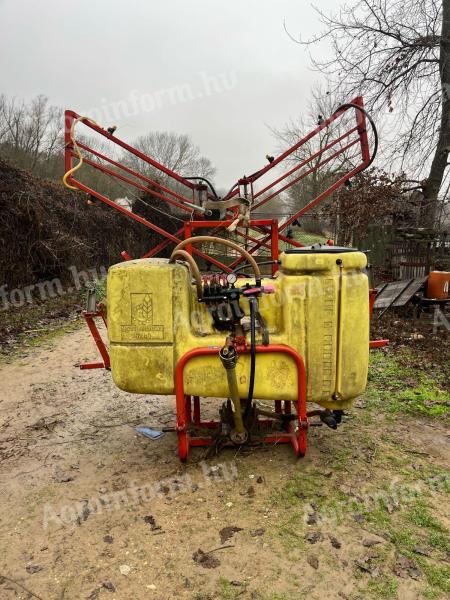 Szántóföldi függesztett permetező 600 l