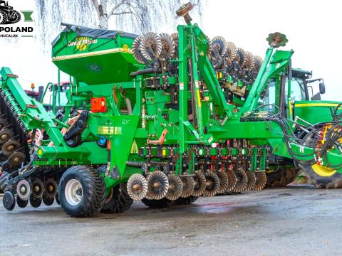 GREAT PLAINS NTA 2000 - 2008 rok