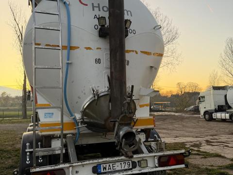 Feldbinder KIP 42.3 hígtrágya tartály eladó