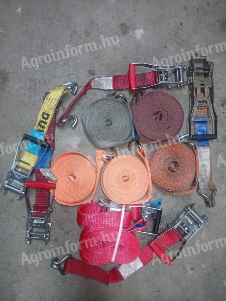 Spanifer eladó 7,5 és 8 méteres méretben, racsnival és gurtnival